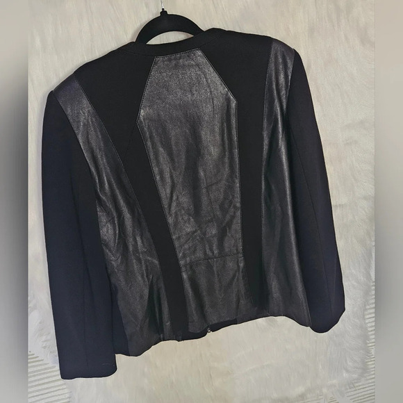 Conrad C Collection Classic Faux Leather Paneled Bomber Zip Up (NWOT) - Picture 4 of 7